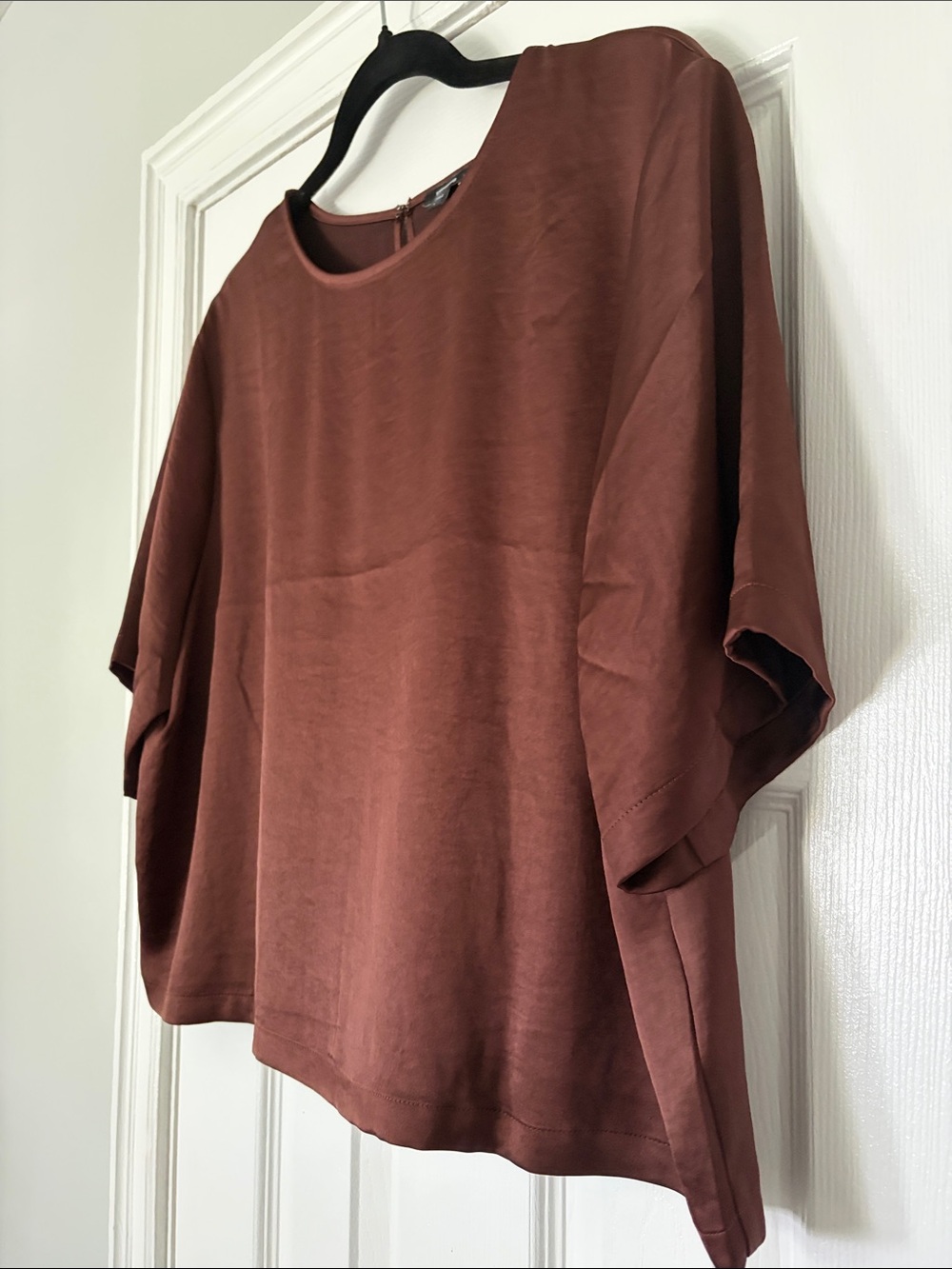Express Boxy Short-Sleeve Top in Rust - Picture 3 of 3